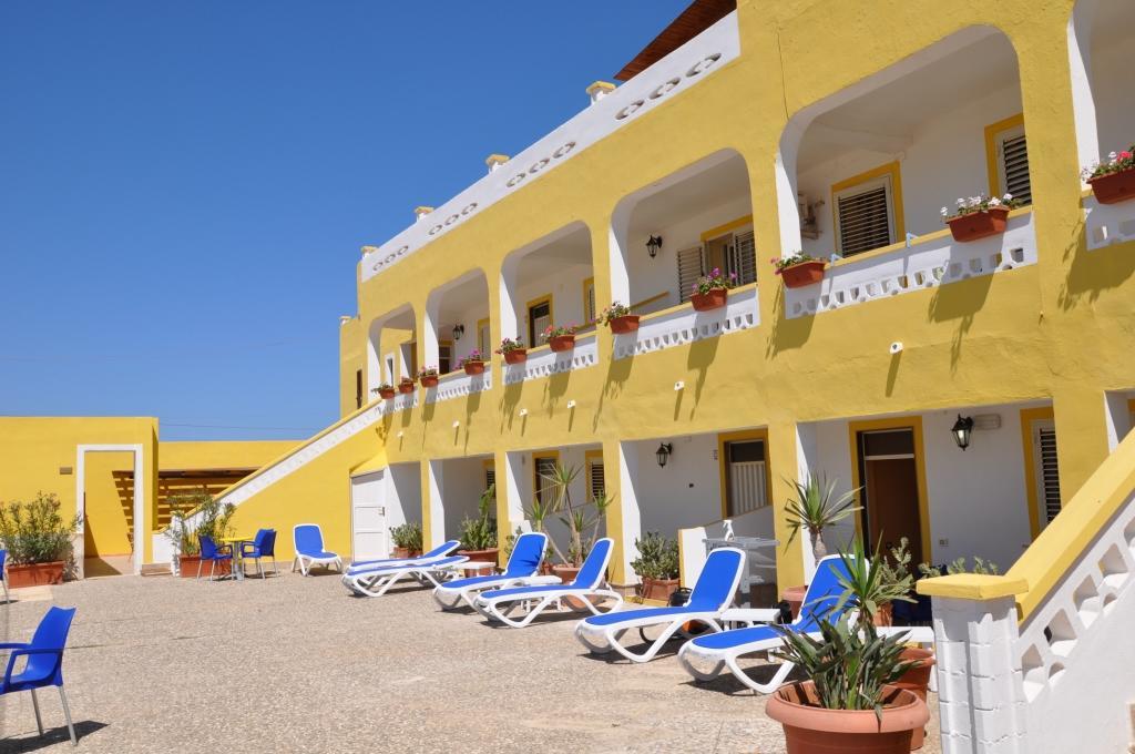 Hotel Mare Blu لامبيدوزا المظهر الخارجي الصورة